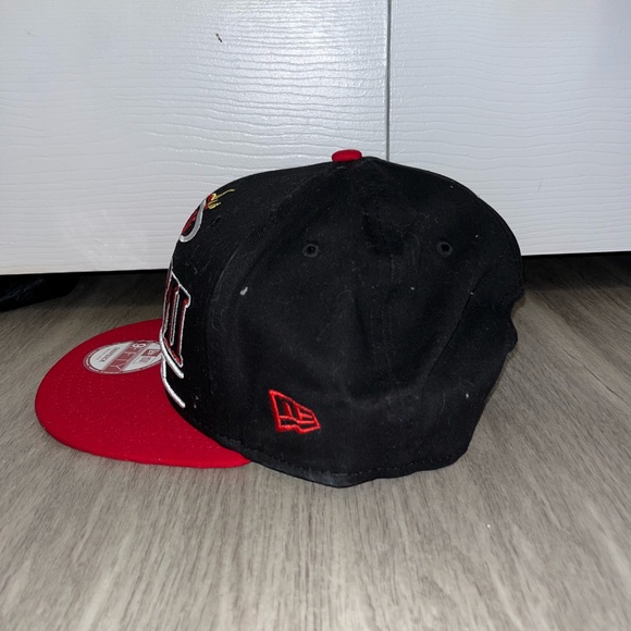 Men’s Miami Heat SnapBack Hats 9FIFTY / MITCHELL & NESS - Picture 3 of 15